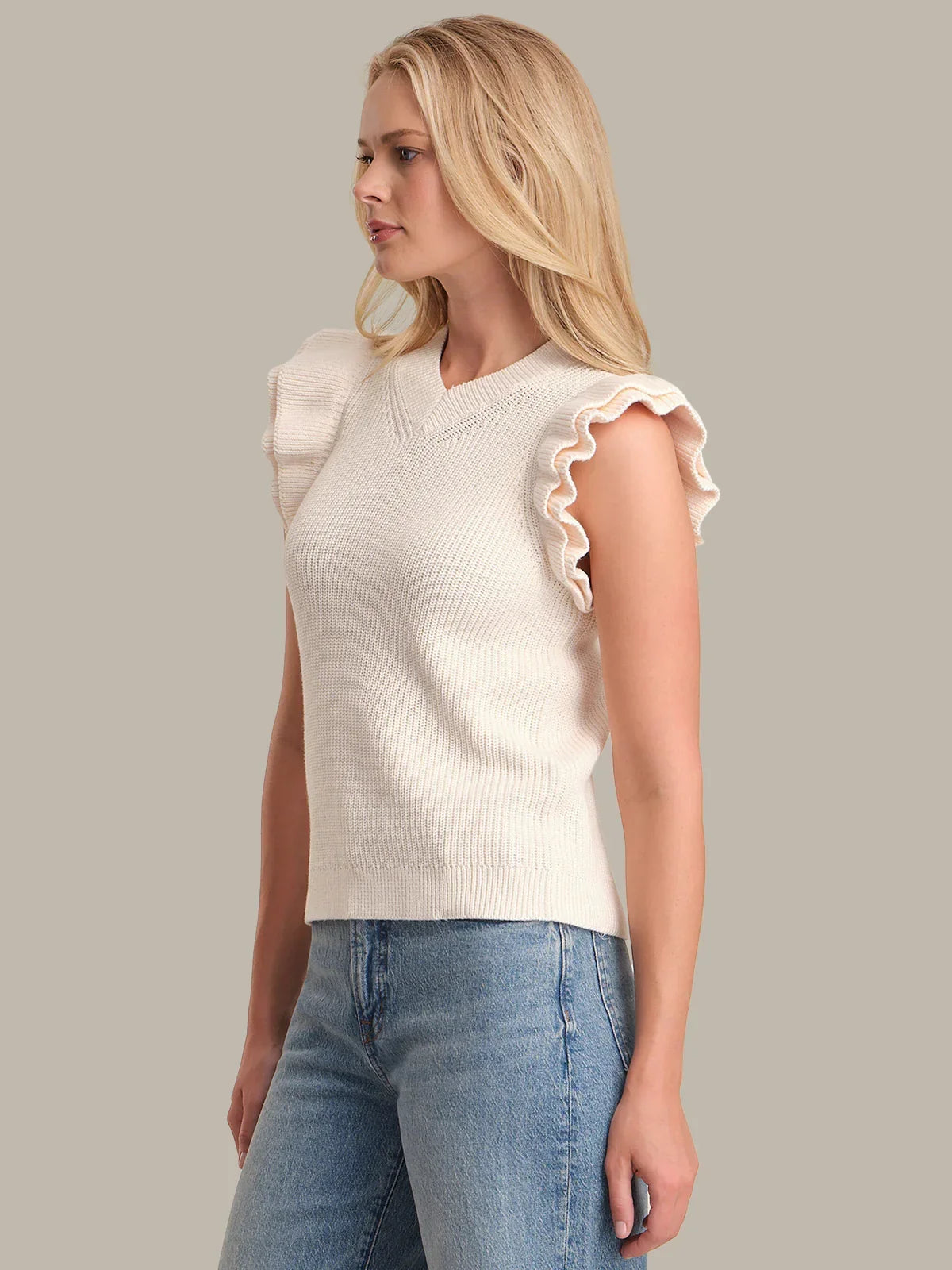 FAYE RUFFLE TOP