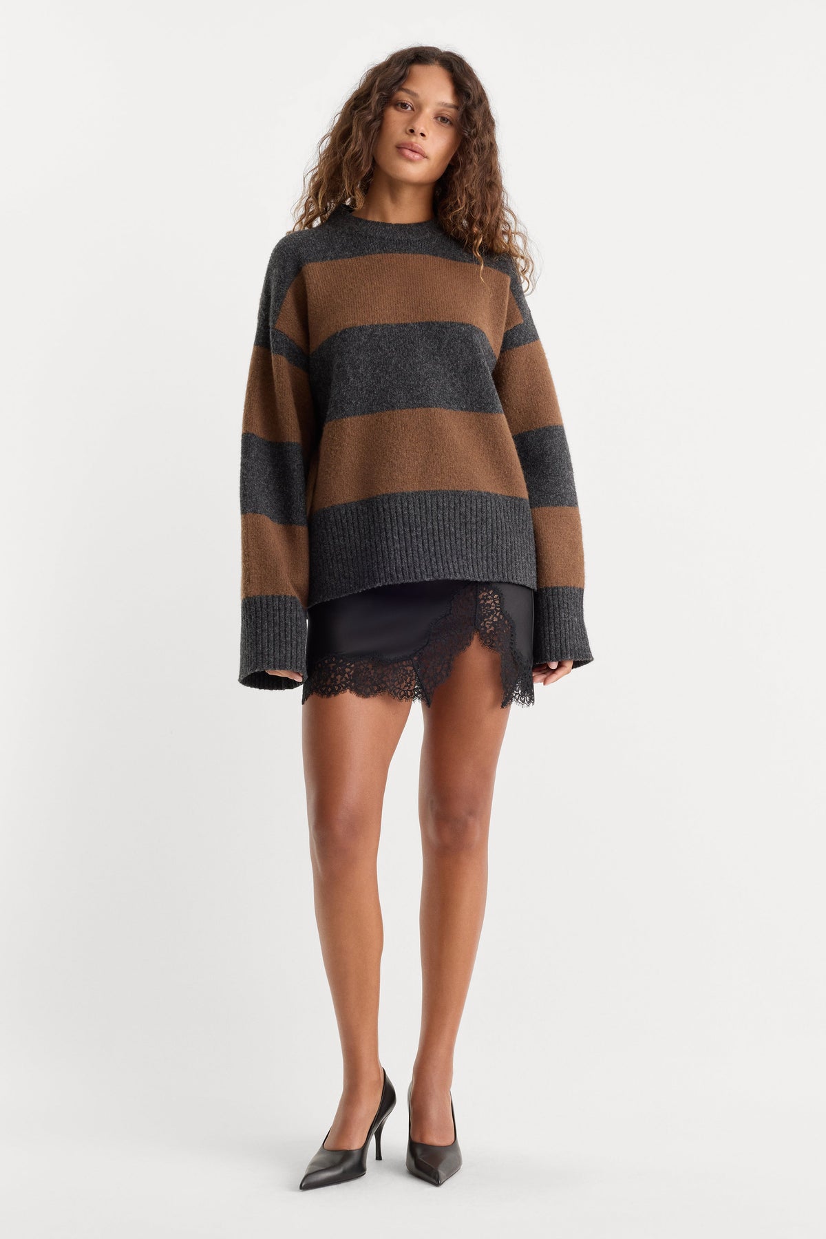 THE OVERSIZED CREW SWEATER | CHARCOAL BROWN STRIPE