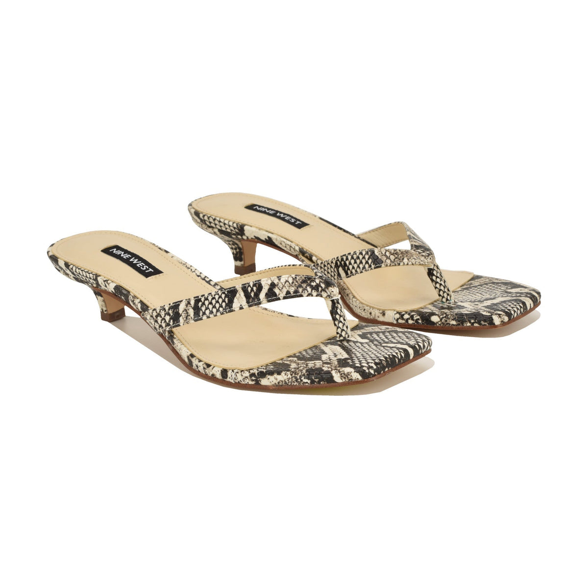 Cassa Thong Kitten Heel Sandals