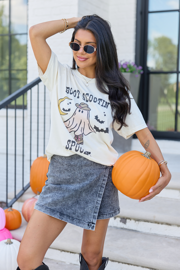 Boot Scootin' Spooky Ivory Graphic Tee