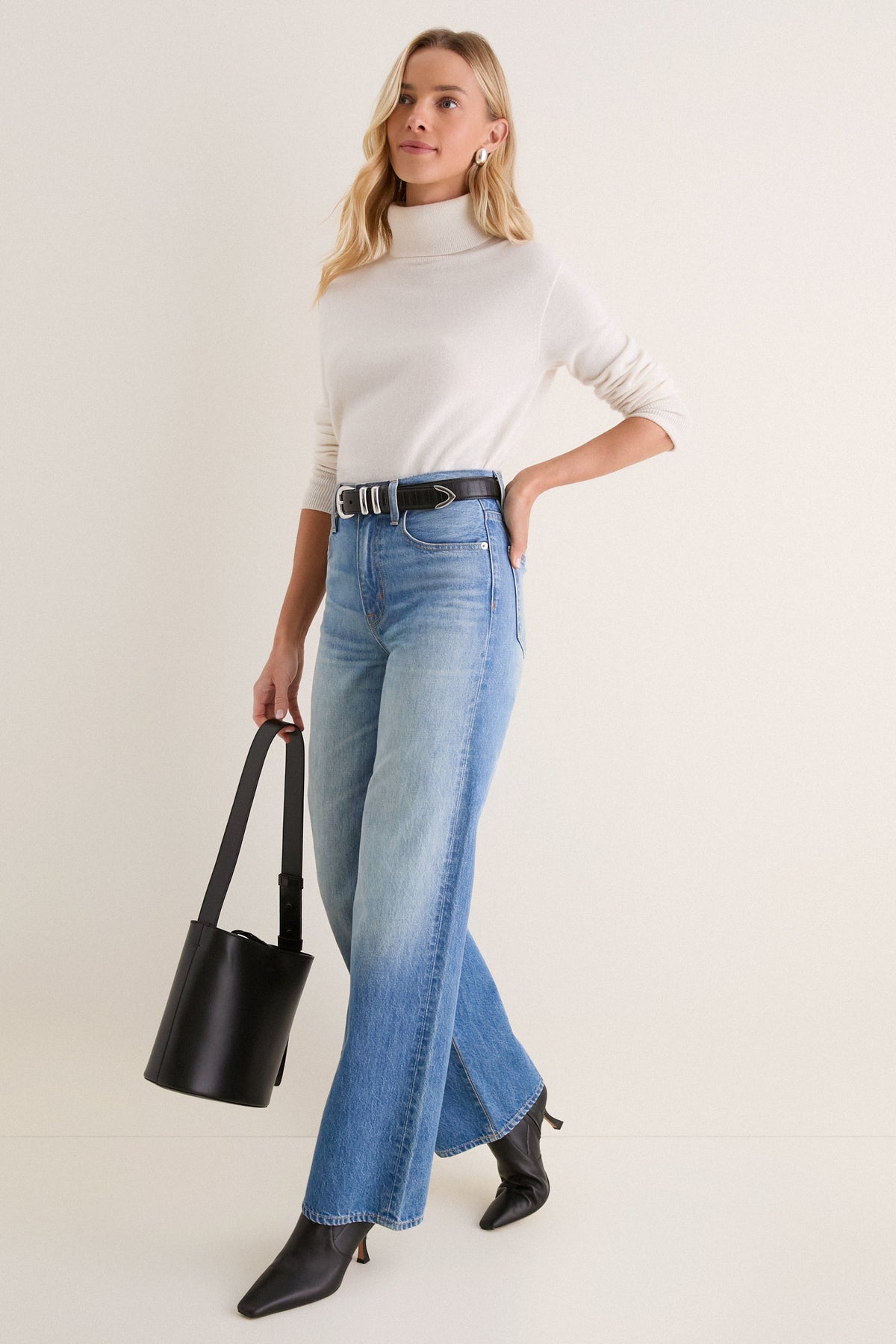 Ivory Cashmere Evelyn Turtleneck