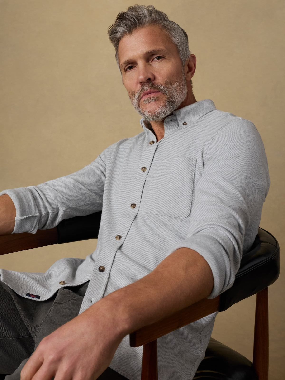 Legend Sweater Shirt (Single Pocket) - Light Heather Grey