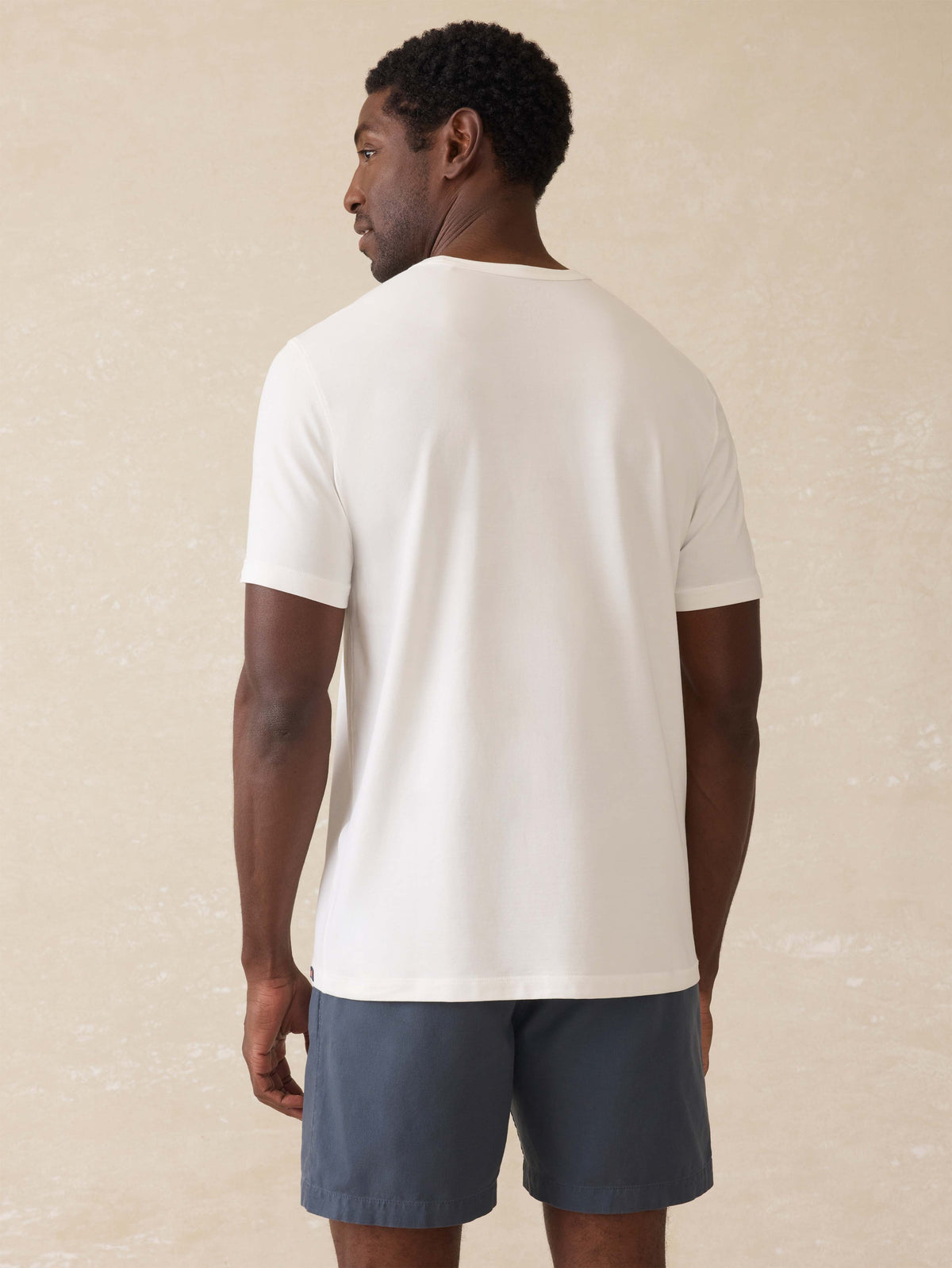 Short-Sleeve Shorelite UPF Tee - White Surf Stripe