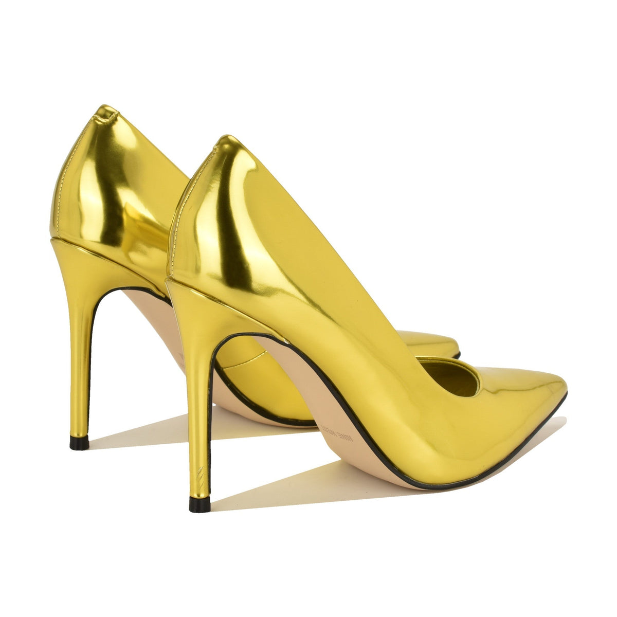 Fresh Pointy Toe Pumps