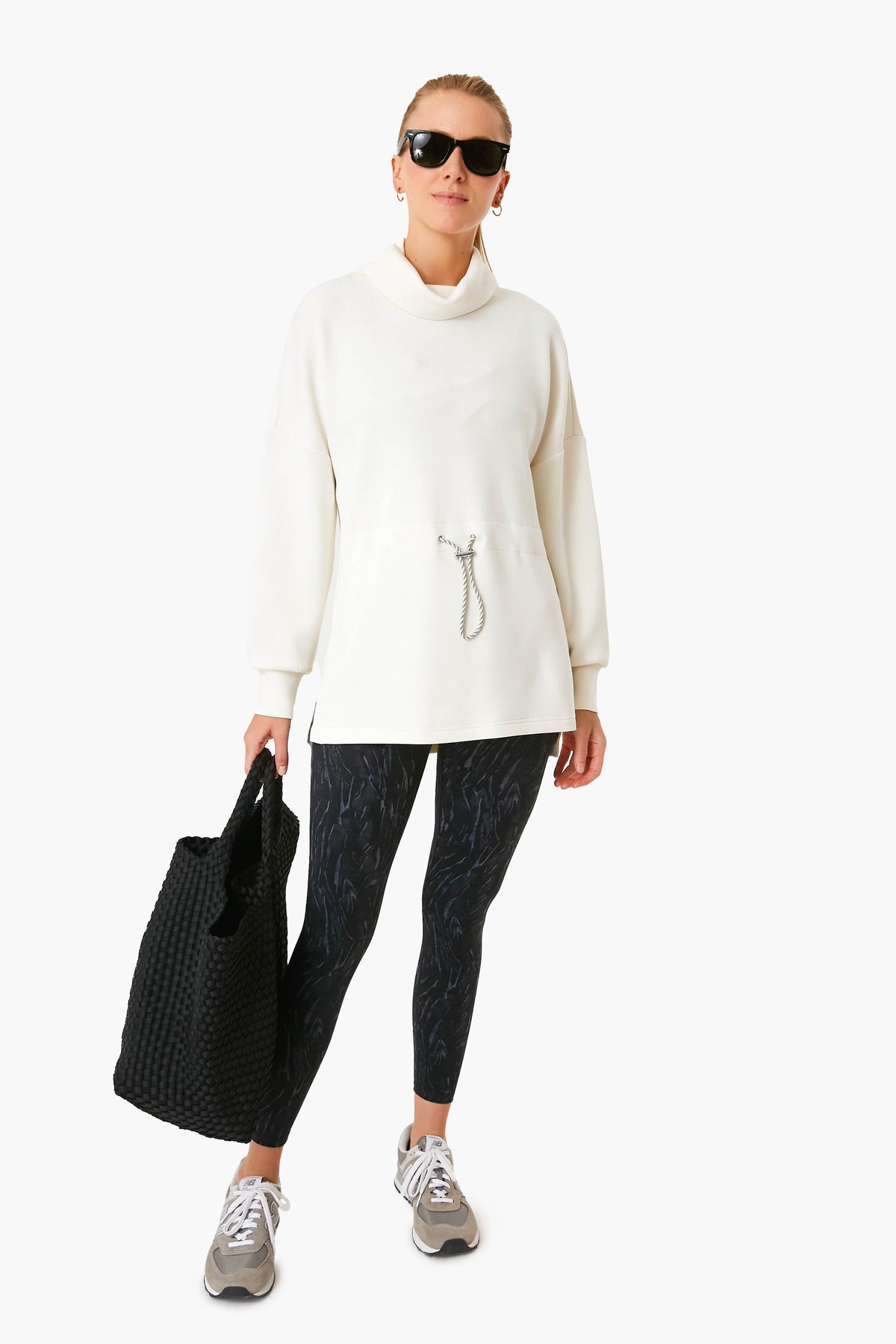 Egret Freya Sweat