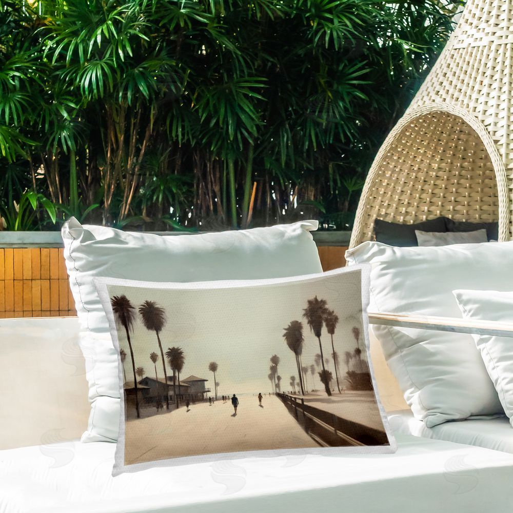Noah Bay | Tropical Beach Walkway