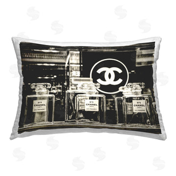 Graffi*tee Studios | Monochrome Perfumes Display